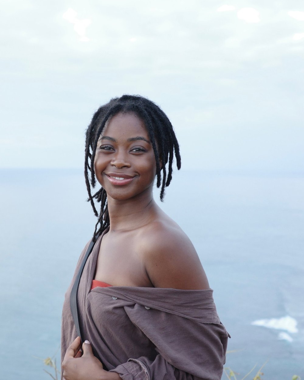 Sofi Griffith on the cliffs above the ocean in Uluwatu